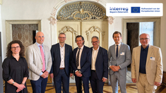 Dr. Lederle-Kranzler (Klinik Füssen), Prof. Philip Raake und PD Dr. Thomas Pusl (UK Augsburg), Prof. Axel Bauer (Med. Uni Innsbruck), Dr. Martin Hinterseer (Klinik Füssen), Prof. Sebastian Reinstadler (Med. Uni Innsbruck), Dr. Dietmar Baron (Klinik Füssen).